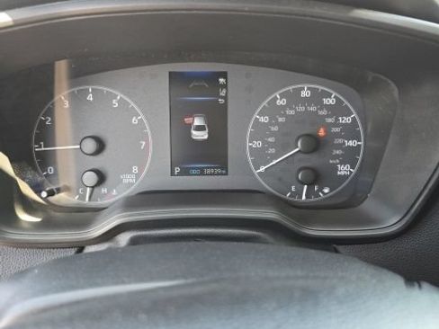Used 2025 Toyota Corolla LE FWD image 13