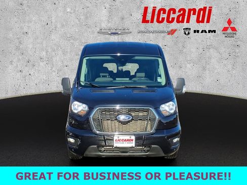 Used 2024 Ford Transit 350 XLT image 2