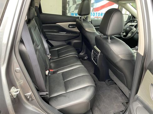 Used 2017 Nissan Murano Platinum w/ Platinum Technology Package AWD/4WD image 12