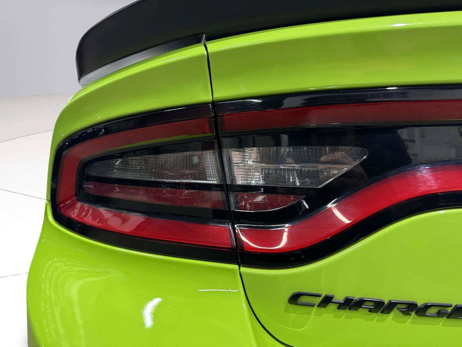 Used 2019 Dodge Charger Scat Pack w/ Daytona Edition Group RWD image 14