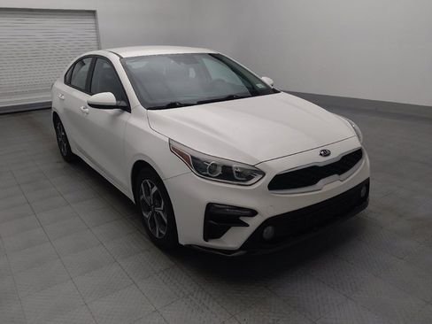 Used 2020 Kia Forte LXS FWD image 13