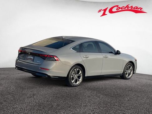 Used 2025 Honda Accord EX-L image 28