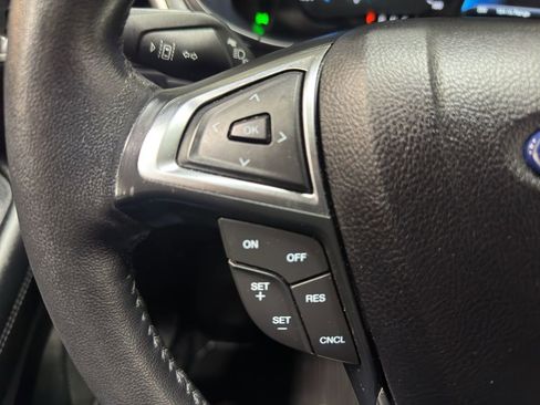 Used 2022 Ford Edge SEL w/ Convenience Package image 23