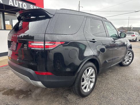 Used 2017 Land Rover Discovery HSE image 3