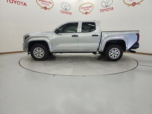 Used 2026 Toyota Tacoma SR AWD/4WD image 5