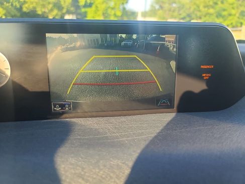 Used 2022 Lexus UX 250h w/ Premium Package AWD/4WD image 24