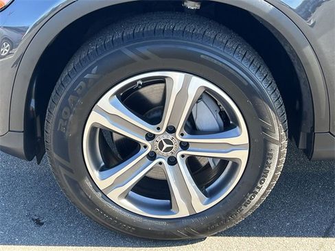 Used 2022 Mercedes-Benz GLC 300 GLC 300 image 40