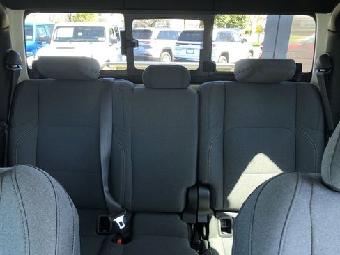 New 2026 Jeep Gladiator Sport image 11