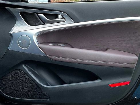 Used 2022 Genesis G70 2.0T w/ Prestige Package image 22