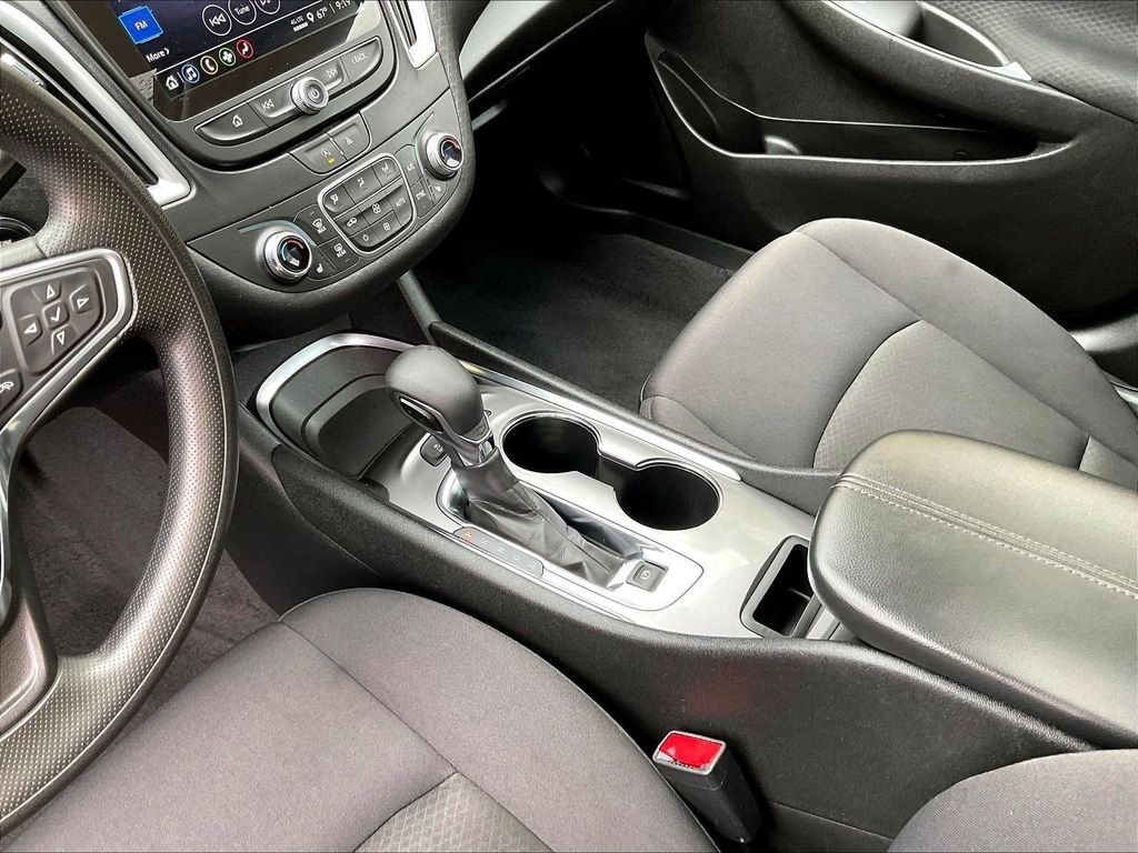 Used 2024 Chevrolet Malibu LT FWD image 20