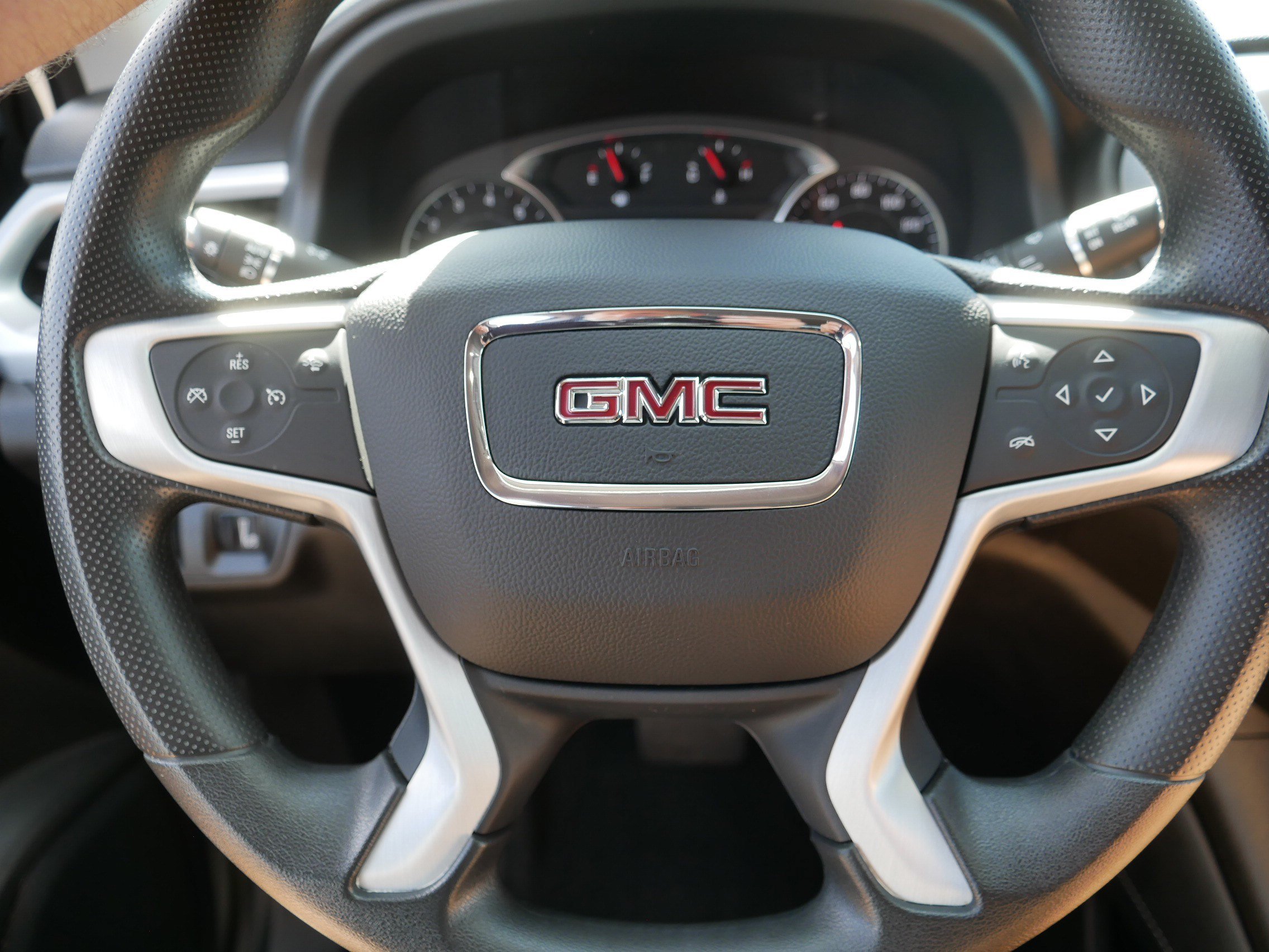 Used 2023 GMC Acadia SLE w/ Driver Convenience Package AWD/4WD image 25
