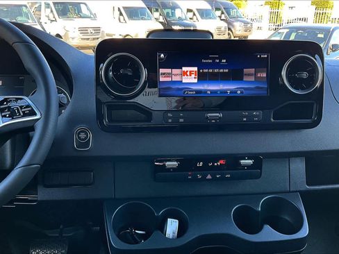New 2026 Mercedes-Benz Sprinter 2500 image 6