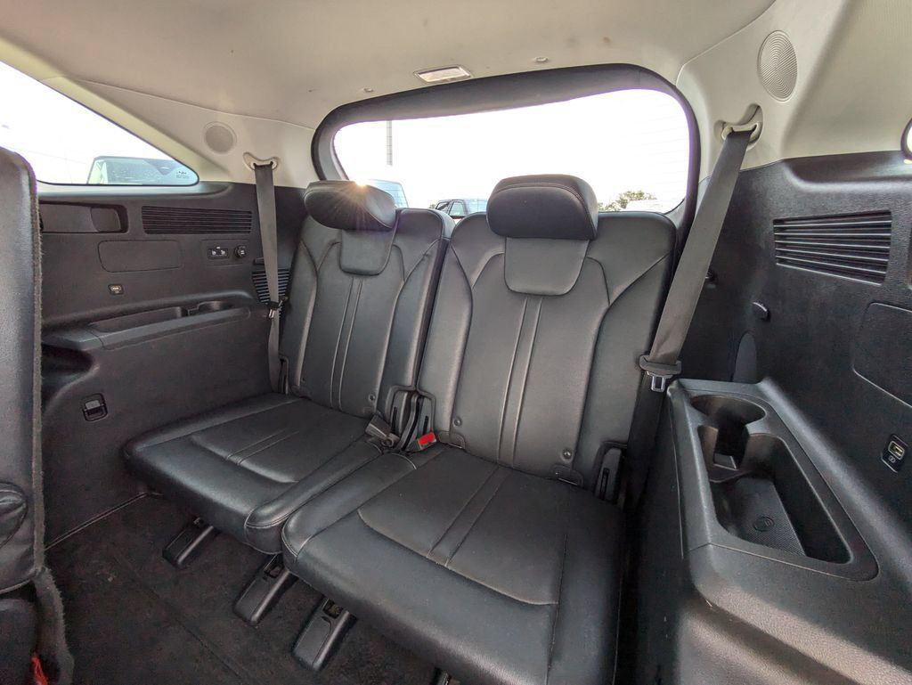Used 2022 Kia Sorento SX Prestige AWD/4WD image 15