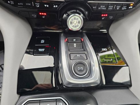 Used 2022 Acura MDX SH-AWD w/ Technology Package image 26
