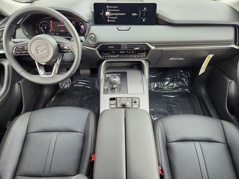 New 2026 MAZDA CX-90 Plug-In Hybrid w/ Preferred image 17