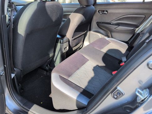 Used 2023 Nissan Versa SV image 16
