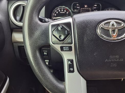 Used 2021 Toyota Tundra SR5 w/ SR5 Upgrade Package AWD/4WD image 14