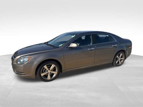 Used 2012 Chevrolet Malibu LT w/ Power Convenience Package FWD image 2