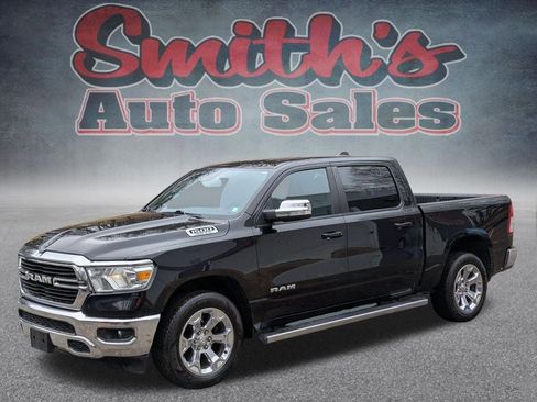 Used 2021 RAM 1500 Big Horn image 3
