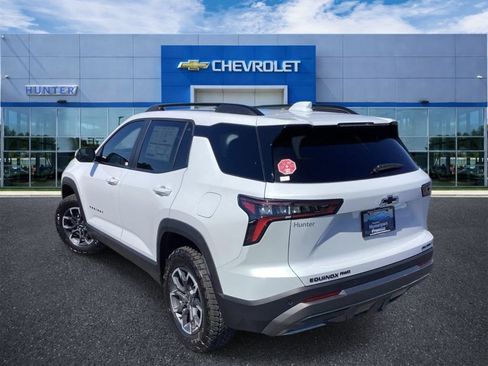 New 2026 Chevrolet Equinox ACTIV AWD/4WD image 2