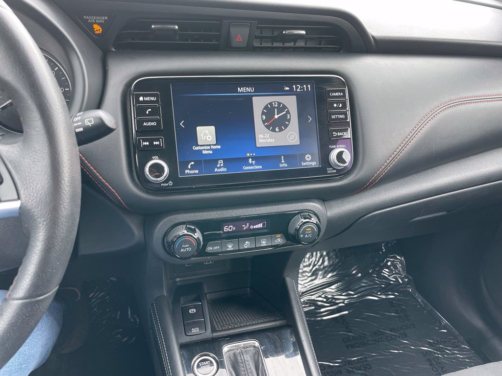 Used 2024 Nissan Kicks SR FWD image 10
