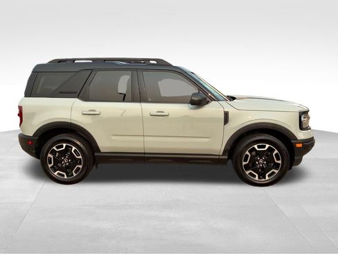 Used 2022 Ford Bronco Sport Outer Banks w/ Tech Package AWD/4WD image 7