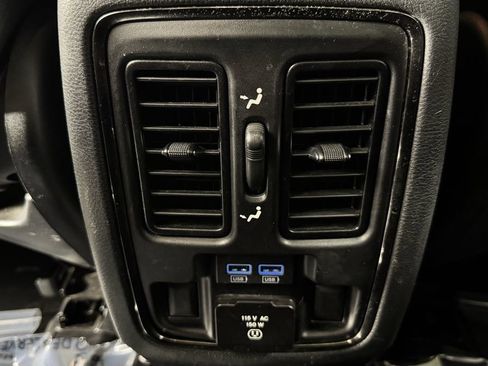 Used 2020 Jeep Grand Cherokee Limited X AWD/4WD image 32