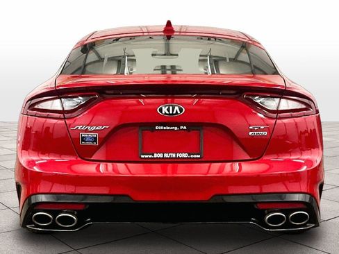 Used 2019 Kia Stinger GT1 image 4