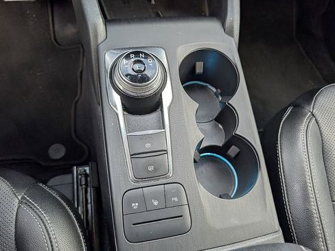 Used 2020 Ford Escape Titanium w/ Titanium Premium Package 2.0 image 8