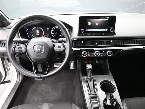 Used 2023 Honda Civic Sport image 25