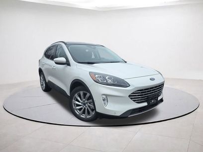 Certified 2022 Ford Escape Titanium w/ Titanium Elite Package