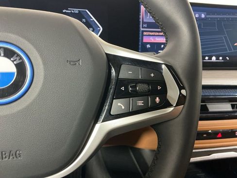 Certified 2025 BMW i4 eDrive40 w/ Premium Package image 16