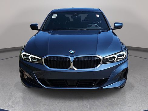 New 2026 BMW 330i Sedan w/ Premium Package image 2
