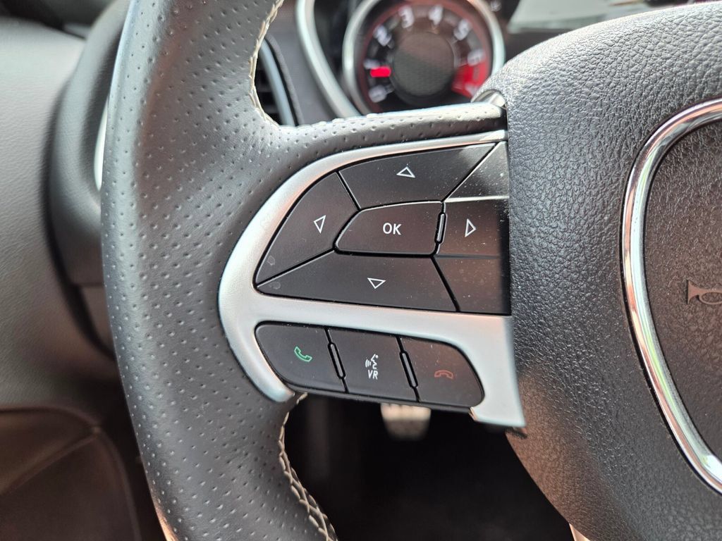 Used 2018 Dodge Challenger SRT RWD image 29