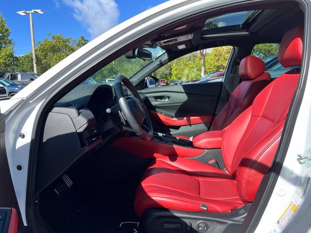 Used 2024 Honda Accord Sport image 7