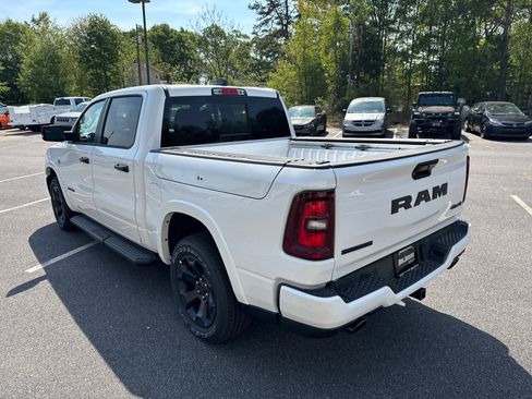 New 2026 RAM 1500 Big Horn AWD/4WD image 7