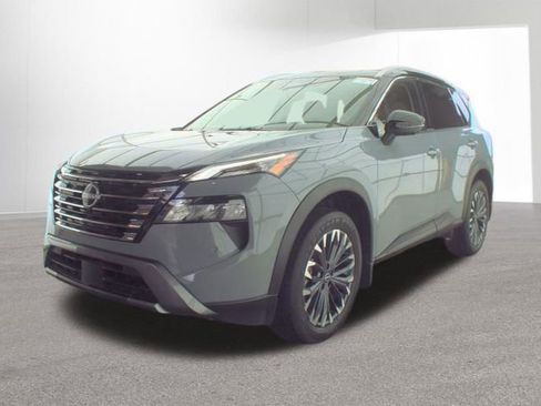 Used 2025 Nissan Rogue SL w/ Tech Package AWD/4WD image 1