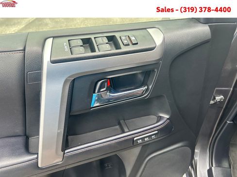 Certified 2022 Toyota 4Runner Limited AWD/4WD image 13