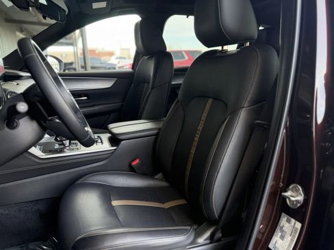 Used 2024 MAZDA CX-90 Plug-In Hybrid w/ Premium Plus image 14