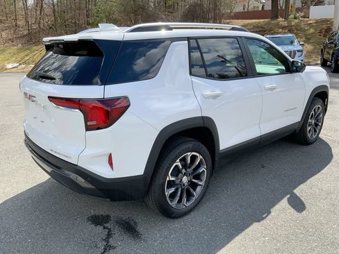 New 2026 GMC Terrain Elevation w/ Elevation Premium Package AWD/4WD image 39