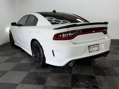 Used 2022 Dodge Charger Scat Pack w/ Daytona Edition Group RWD image 8