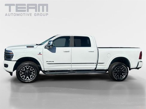 Certified 2025 RAM 2500 Limited w/ Towing Technology Group image 4