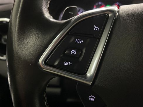 Used 2023 Chevrolet Camaro LT RWD image 6