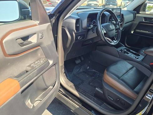 Used 2023 Ford Bronco Sport Outer Banks AWD/4WD image 9