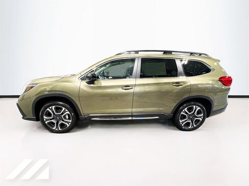 New 2026 Subaru Ascent Limited image 8