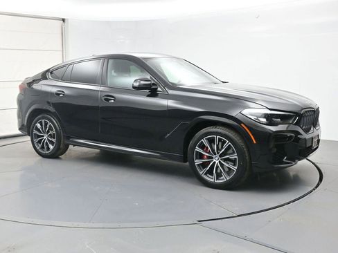 Used 2023 BMW X6 xDrive40i w/ M Sport Package image 28