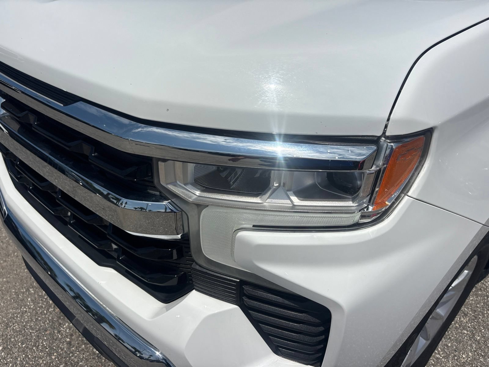 Used 2024 Chevrolet Silverado 1500 LT w/ Protection Package RWD image 10