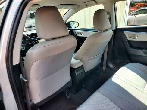 Used 2016 Toyota Corolla LE FWD image 26