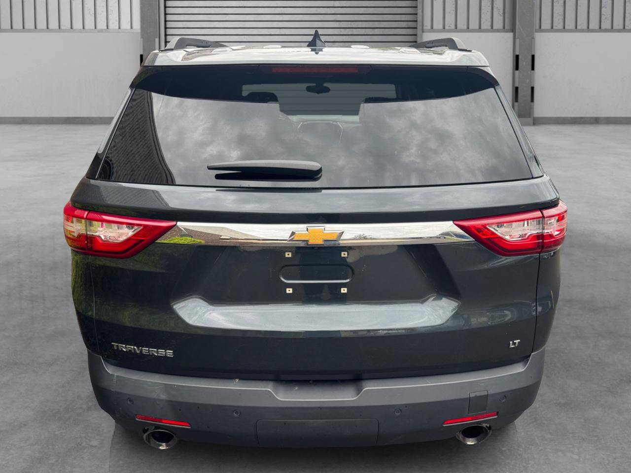 Used 2019 Chevrolet Traverse LT FWD image 35