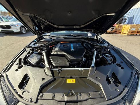 Used 2018 BMW 530e image 26